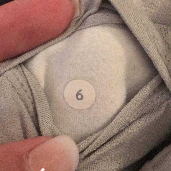 Lululemon Astro pant - Picture 6 of 8